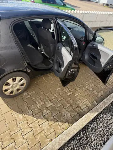 Opel Corsa view 13