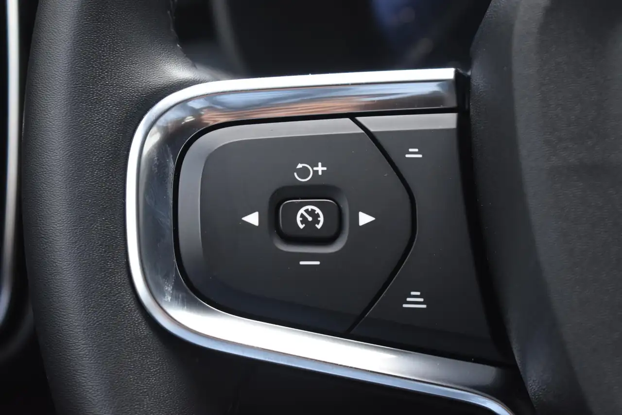 Volvo XC40 B3 177PK Automaat Plus Black Edition / Cruise cont, миниатюра 20