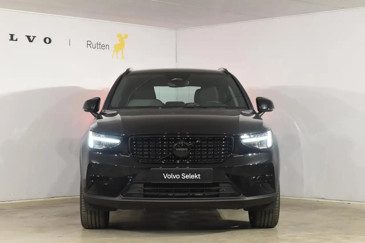 Volvo XC40 B3 177PK Automaat Plus Black Edition / Cruise cont, миниатюра 2