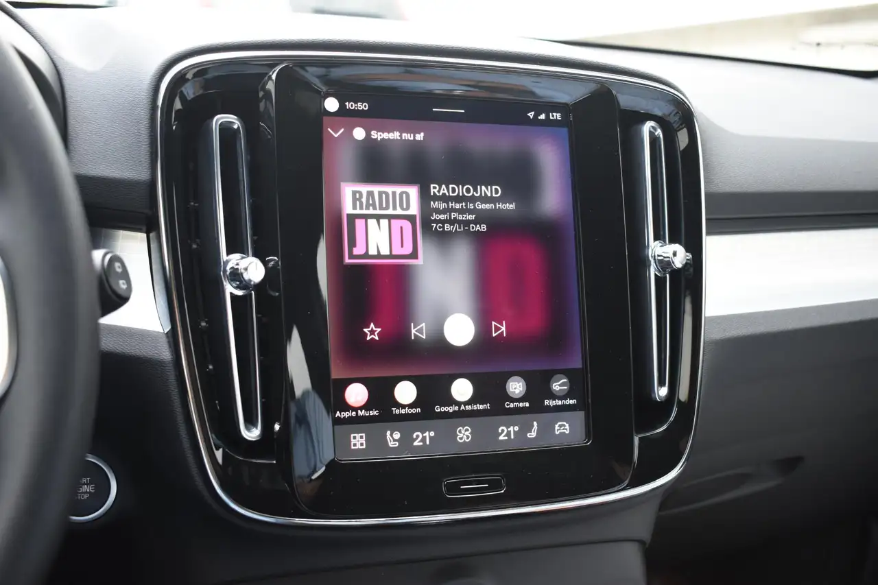 Volvo XC40 B3 177PK Automaat Plus Black Edition / Cruise cont, миниатюра 28