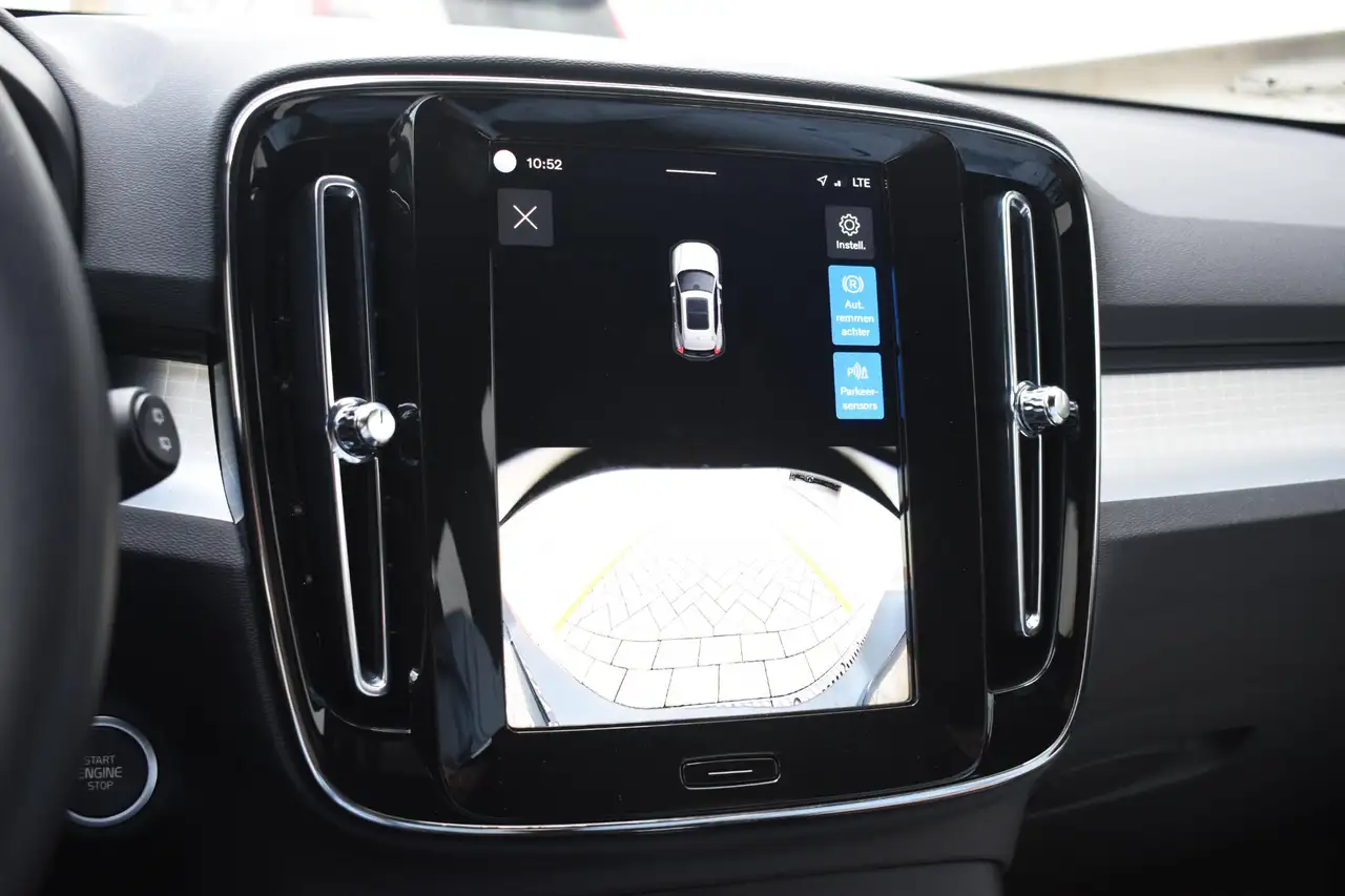 Volvo XC40 B3 177PK Automaat Plus Black Edition / Cruise cont, миниатюра 29