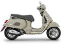 Vespa GTS 300 - thumbnail 2