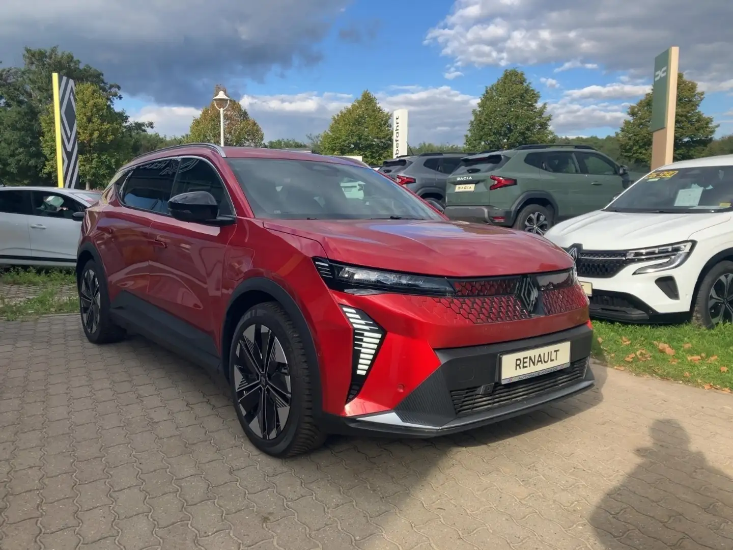 Renault Scenic Techno 220 Long Range Winterpaket Rot - 2