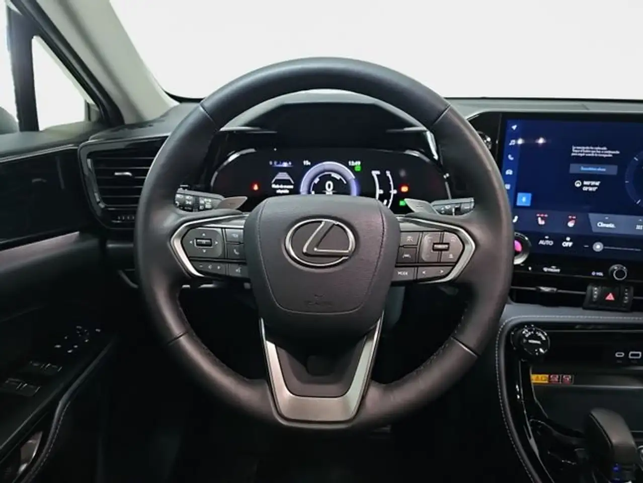Lexus NX 2026 — фото 17