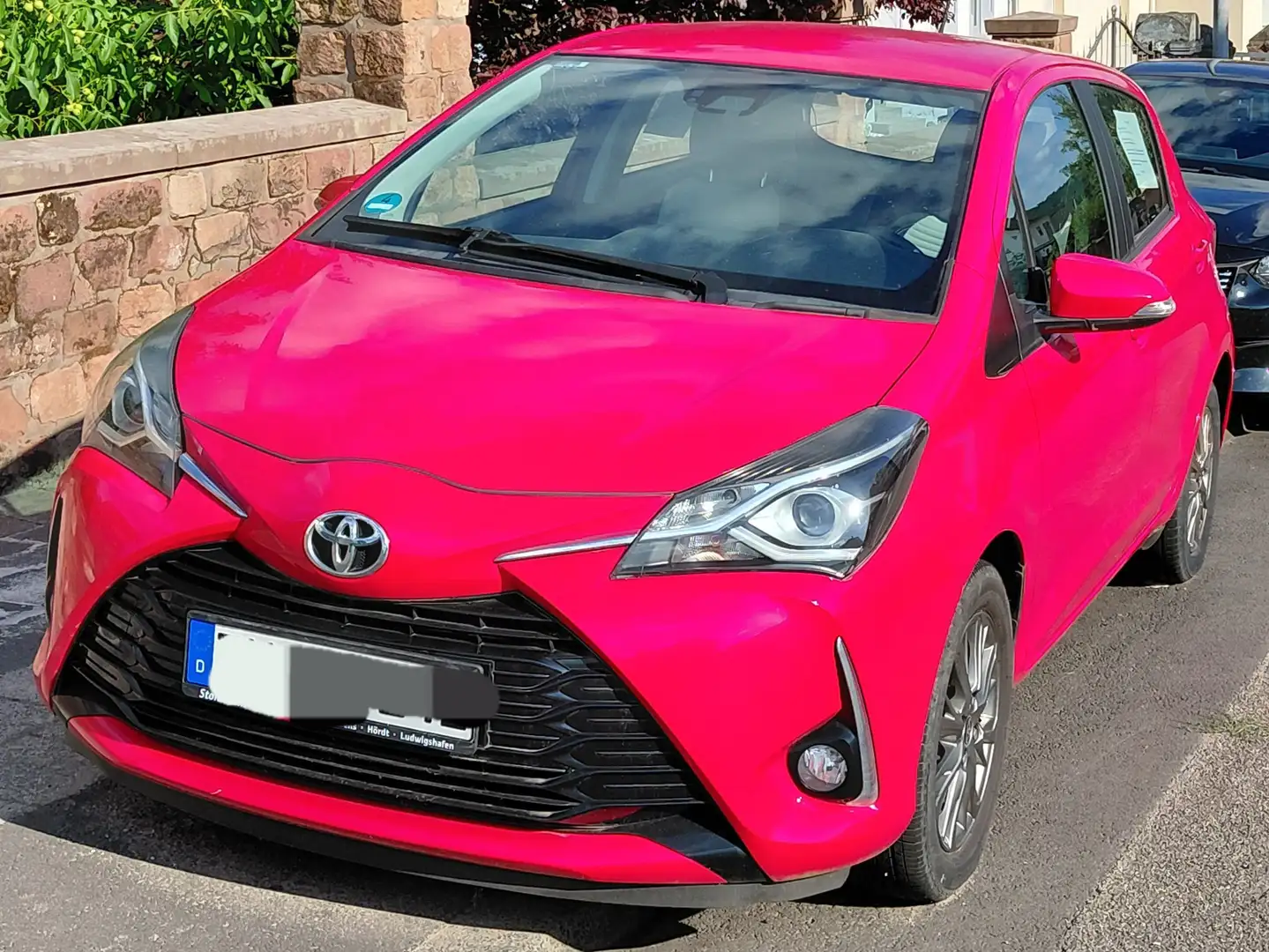 Toyota Yaris Yaris 1,5-Dual-VVT-iE Rot - 1