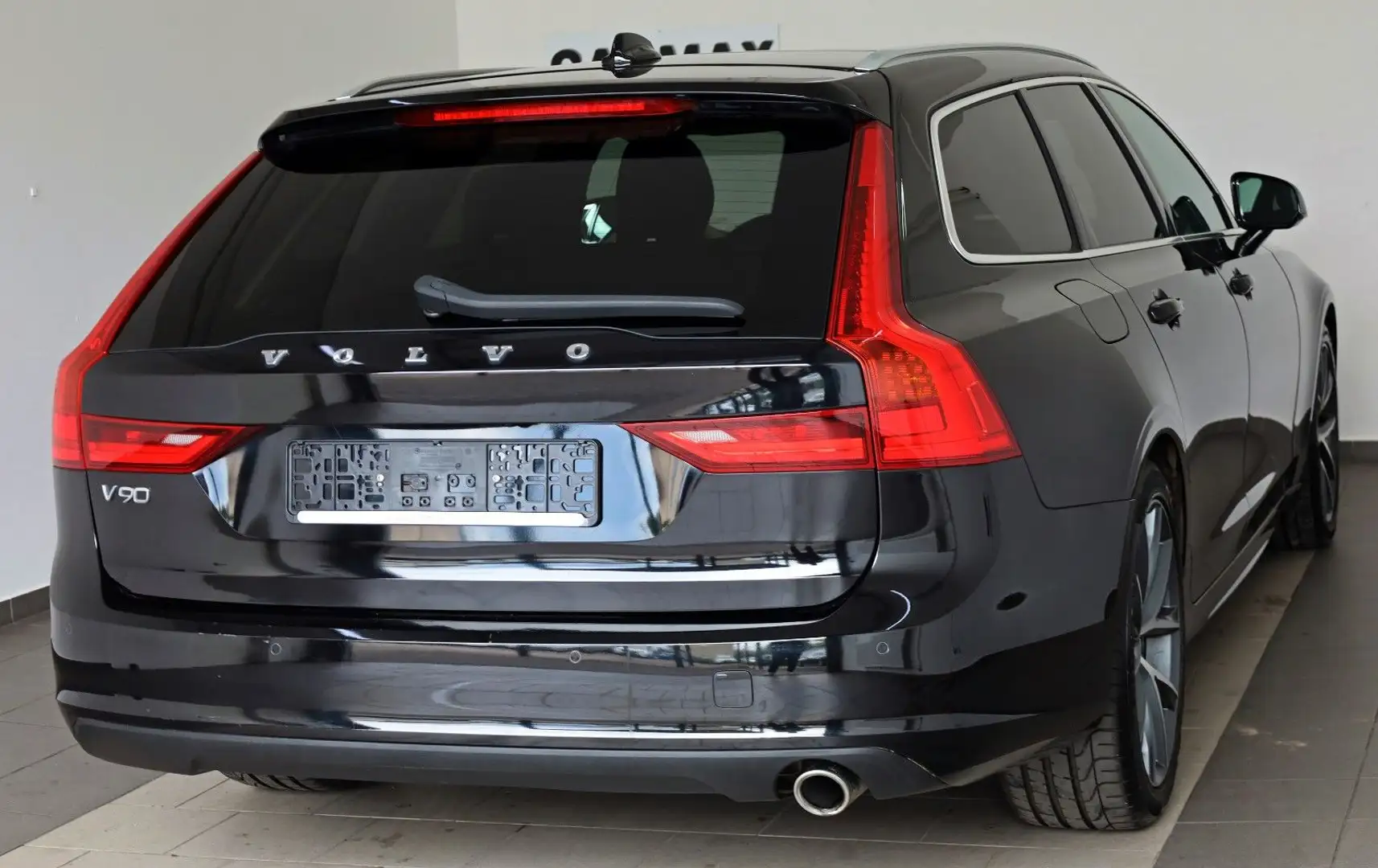 Volvo V90 Momentum Pro,Leder,Navi,LED,SH,Kamera,SD,ACC Negro - 2