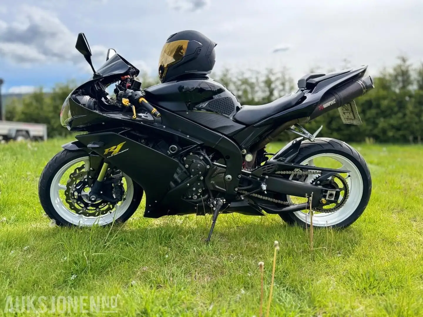 Yamaha YZF-R1 Weiß - 2