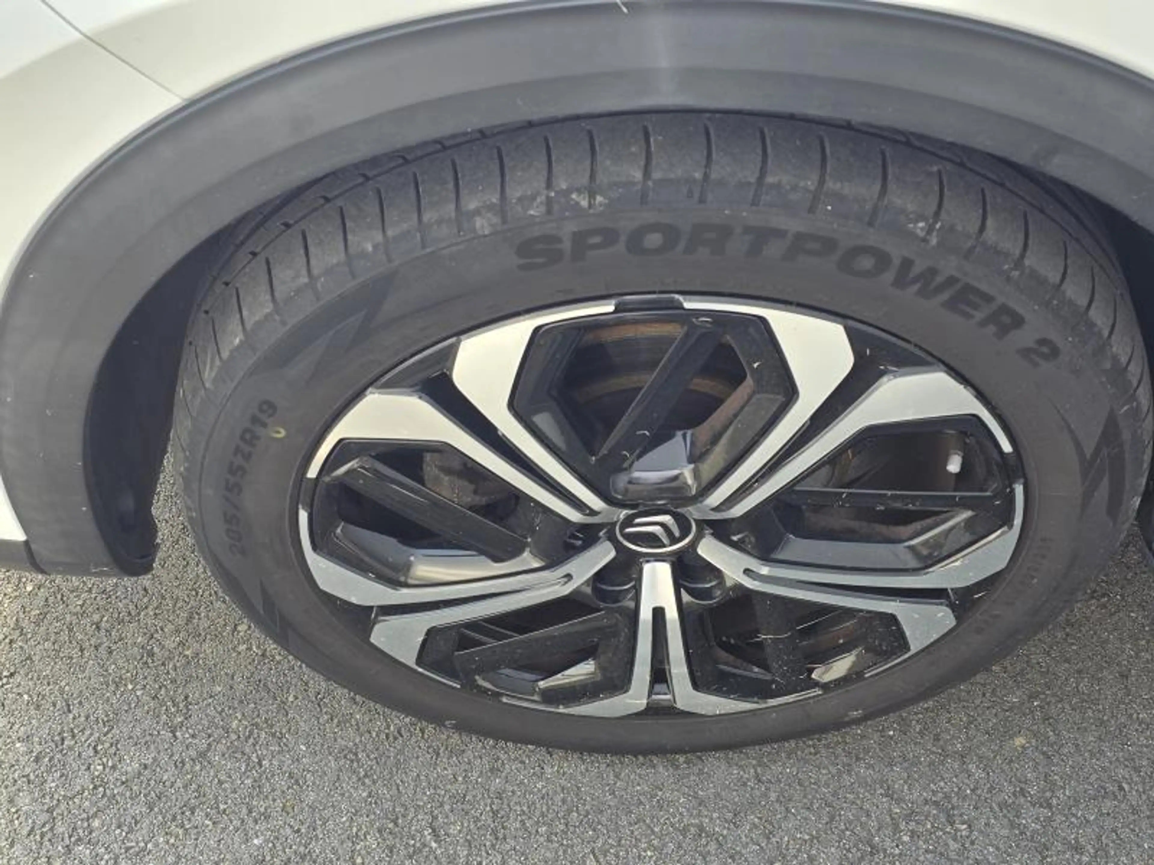 Citroen C5 X SHINE — photo 9