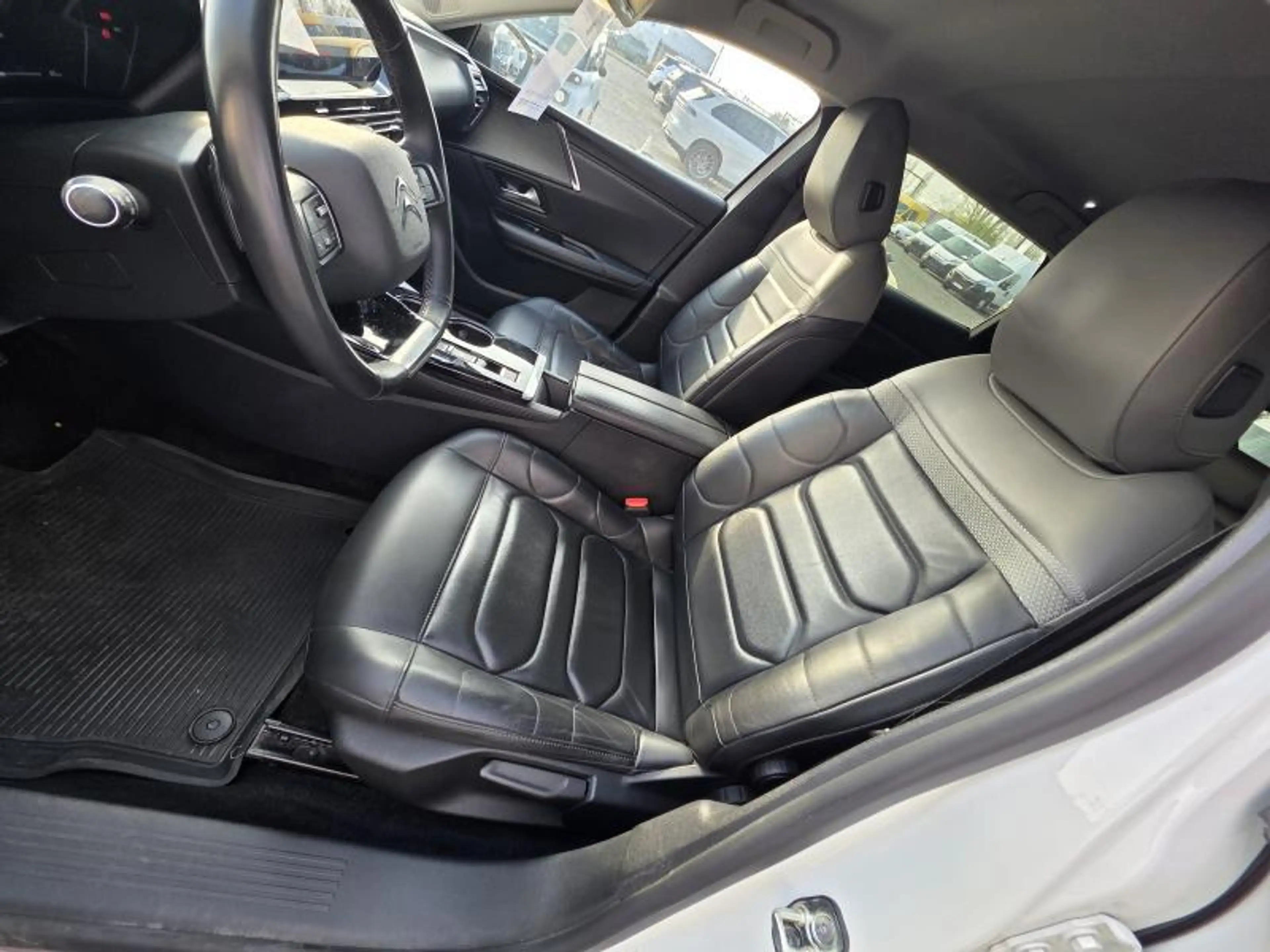 Citroen C5 X SHINE — photo 14