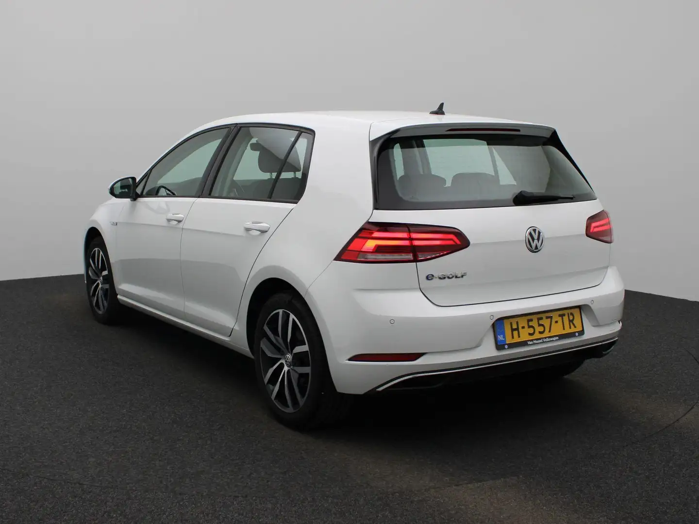 Volkswagen e-Golf E-DITION AUTOMAAT | ADAPTIEVE CRUISE | NAVIGATIE | Wit - 2