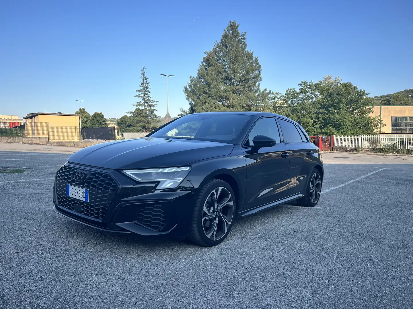 Audi A3 Sportback 30 1.5 g-tron S line edition s-tronic - 1