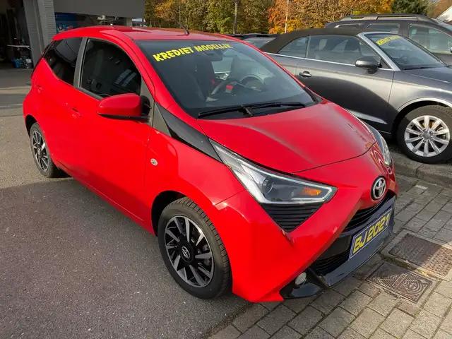 Toyota Aygo Aygo x-cite MET 2JAAR GARANTIE EINDEJAARAKTIE-5%
