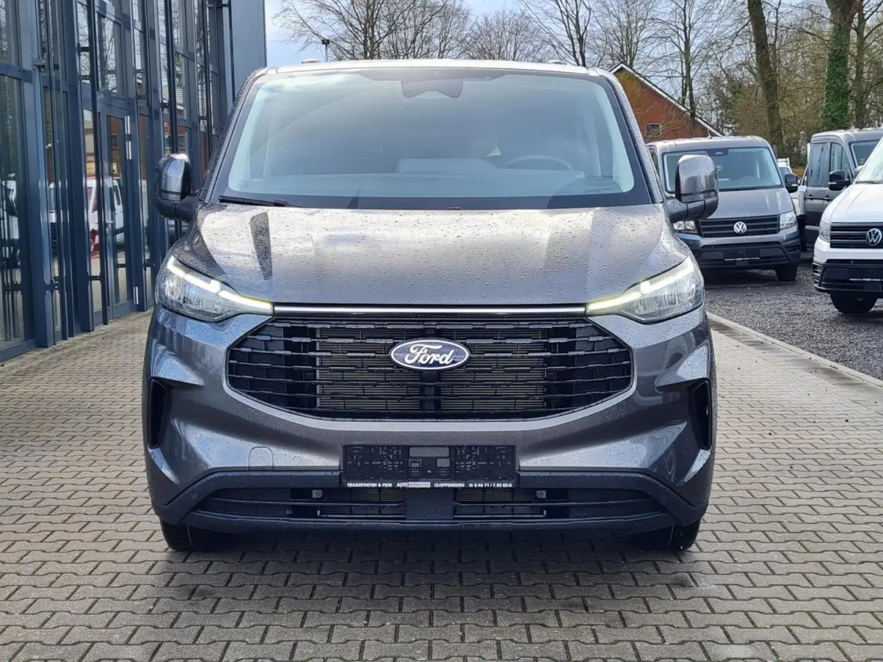 Ford Tourneo Custom 320 AG Family 8-Sitze LED KAMERA Klima 2