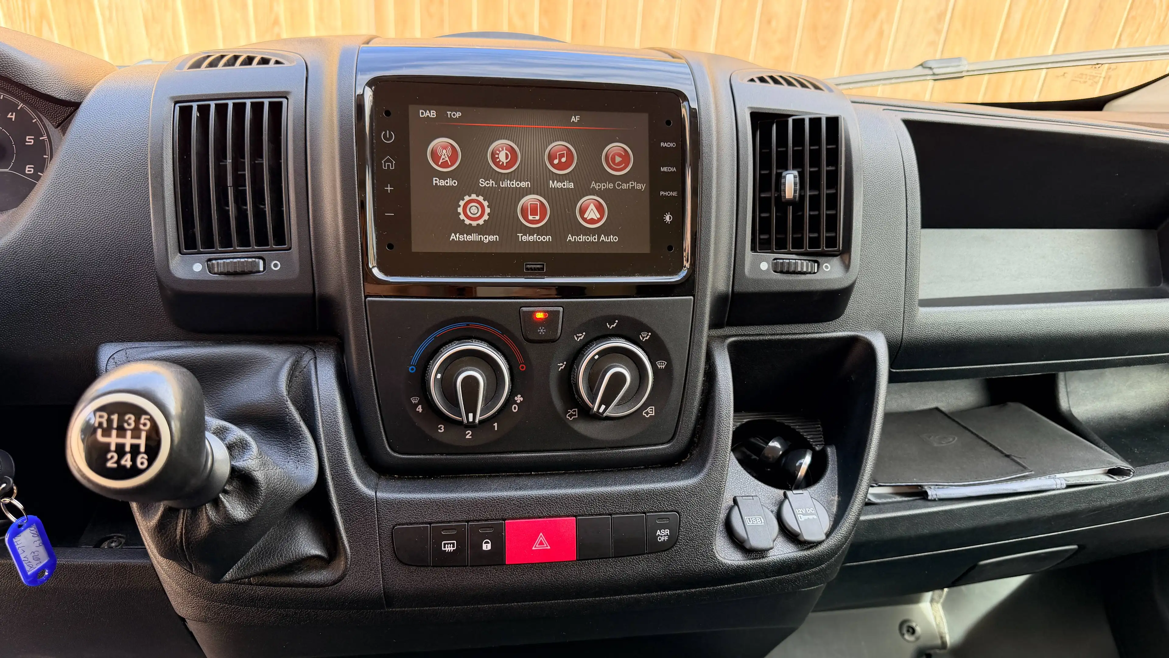 Peugeot Boxer 2.2 BlueHDi L3H2 S/S (EU6.4) — photo 13