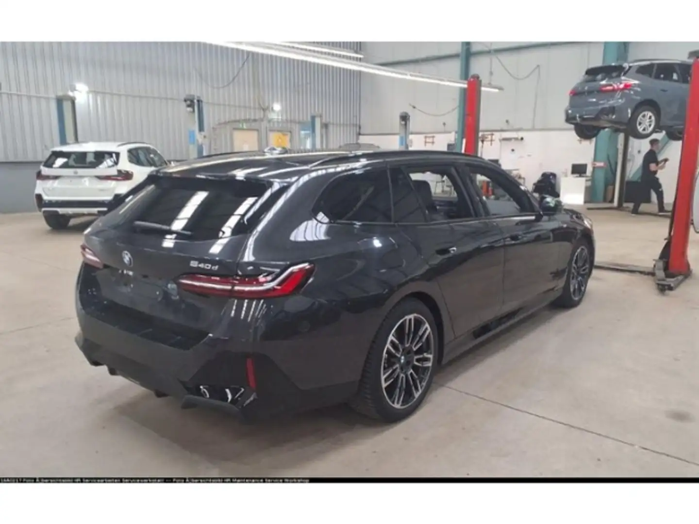 BMW 540 dx M Sport 19''Winter AHK Pano B/W KlimaSitze Stdh Grau - 2