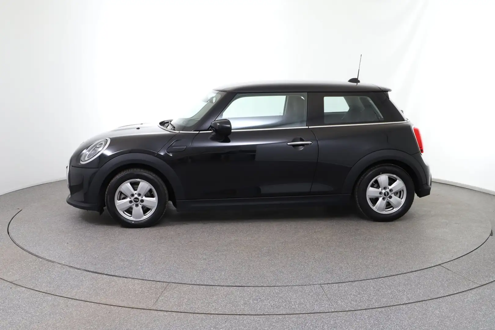 MINI Cooper Hatch Cooper Schwarz - 2