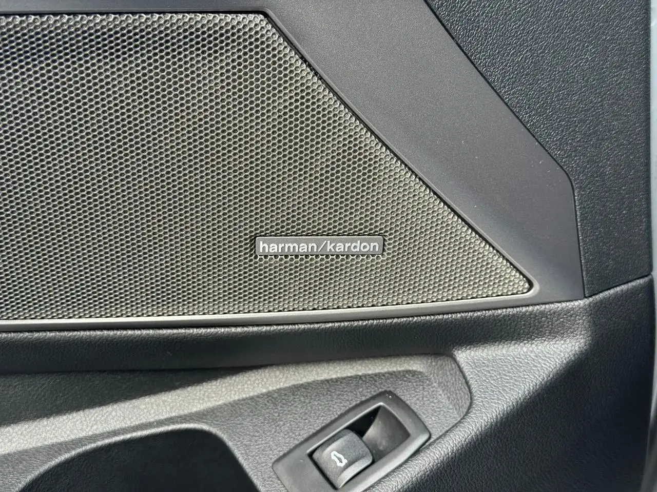 BMW M3 снимка BMW M3