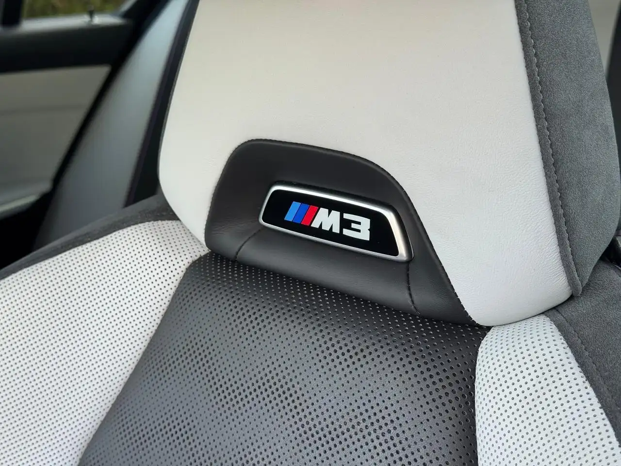 BMW M3 снимка BMW M3