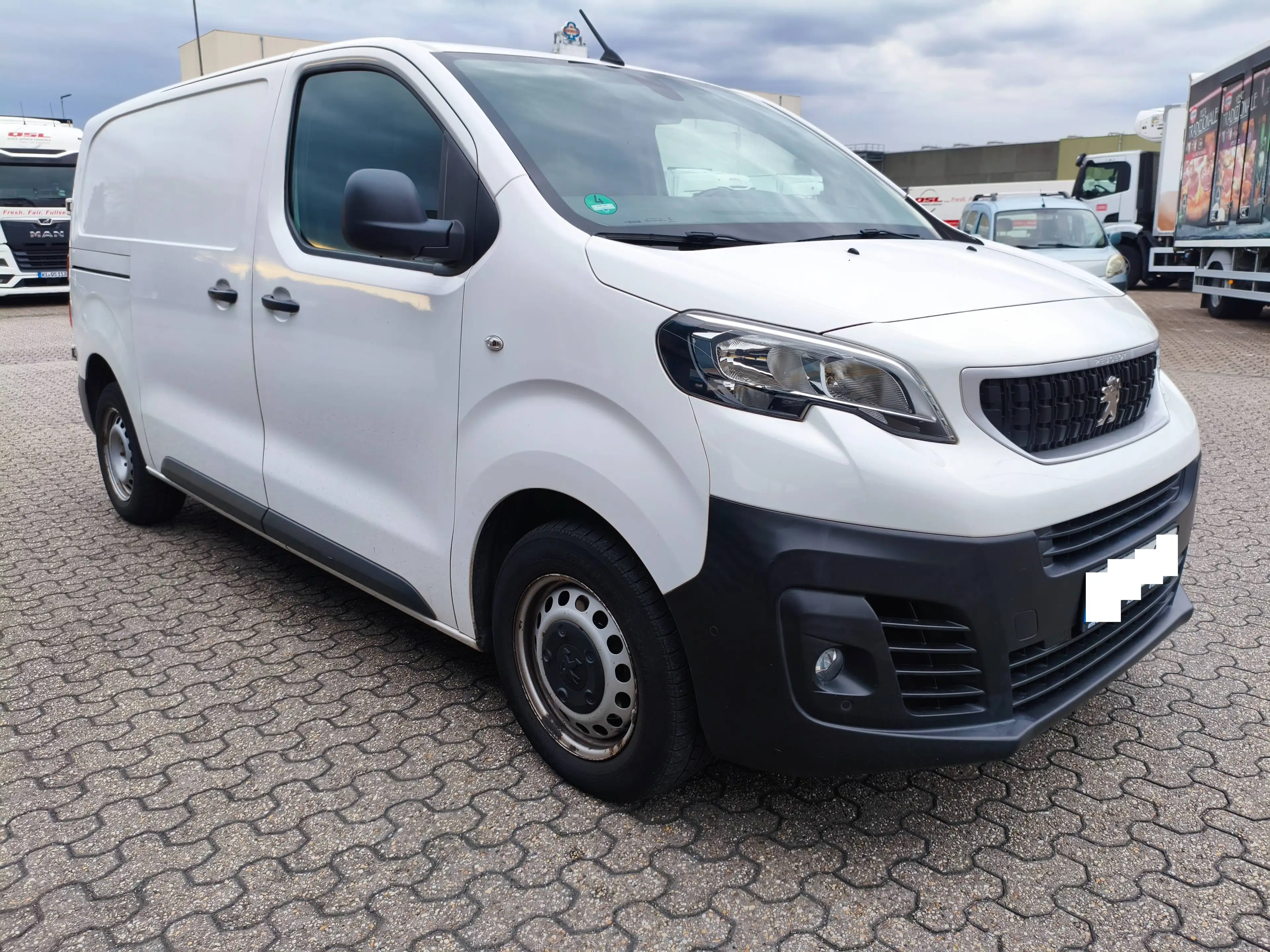 Peugeot Expert Premium L2 — photo 6