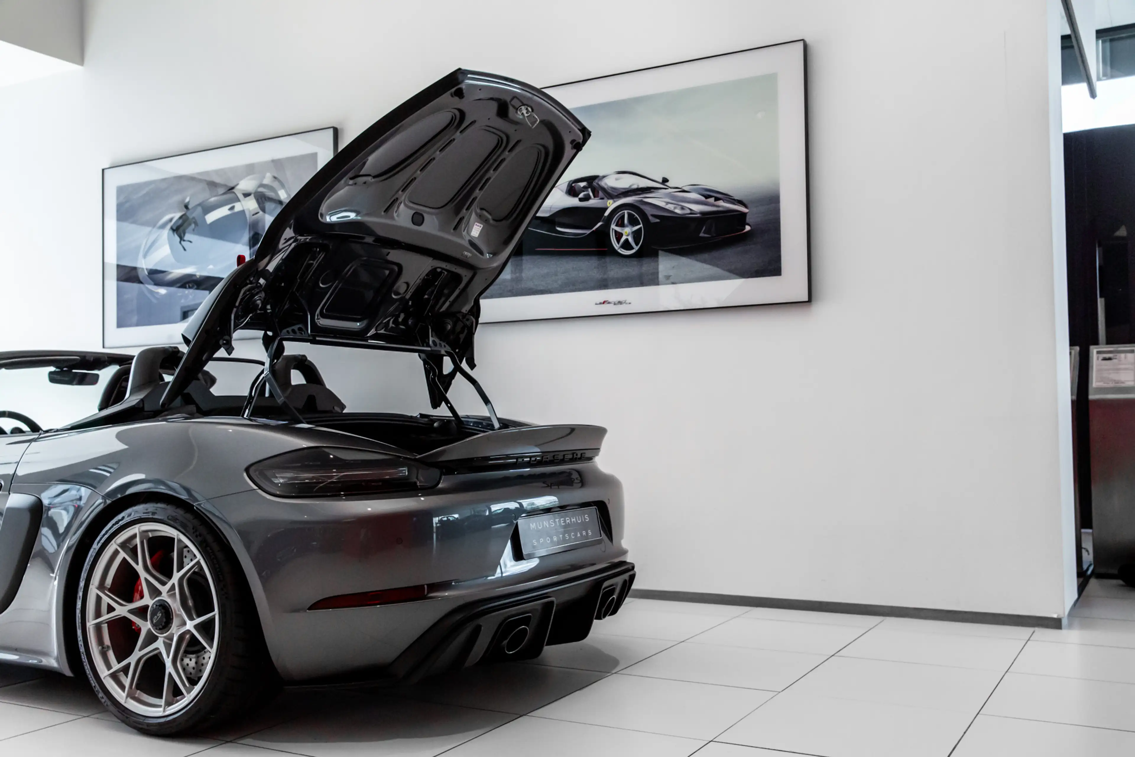 Porsche 718 Spyder RS ~Munsterhuis Sportscars~ — photo 35