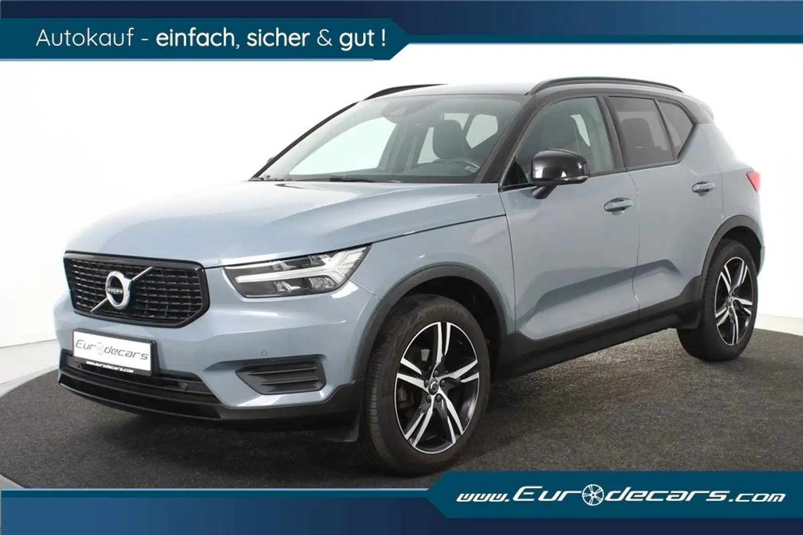 Volvo XC40 D3 R Design *1.Hand*Leder*Navi*AHK* Grau - 1