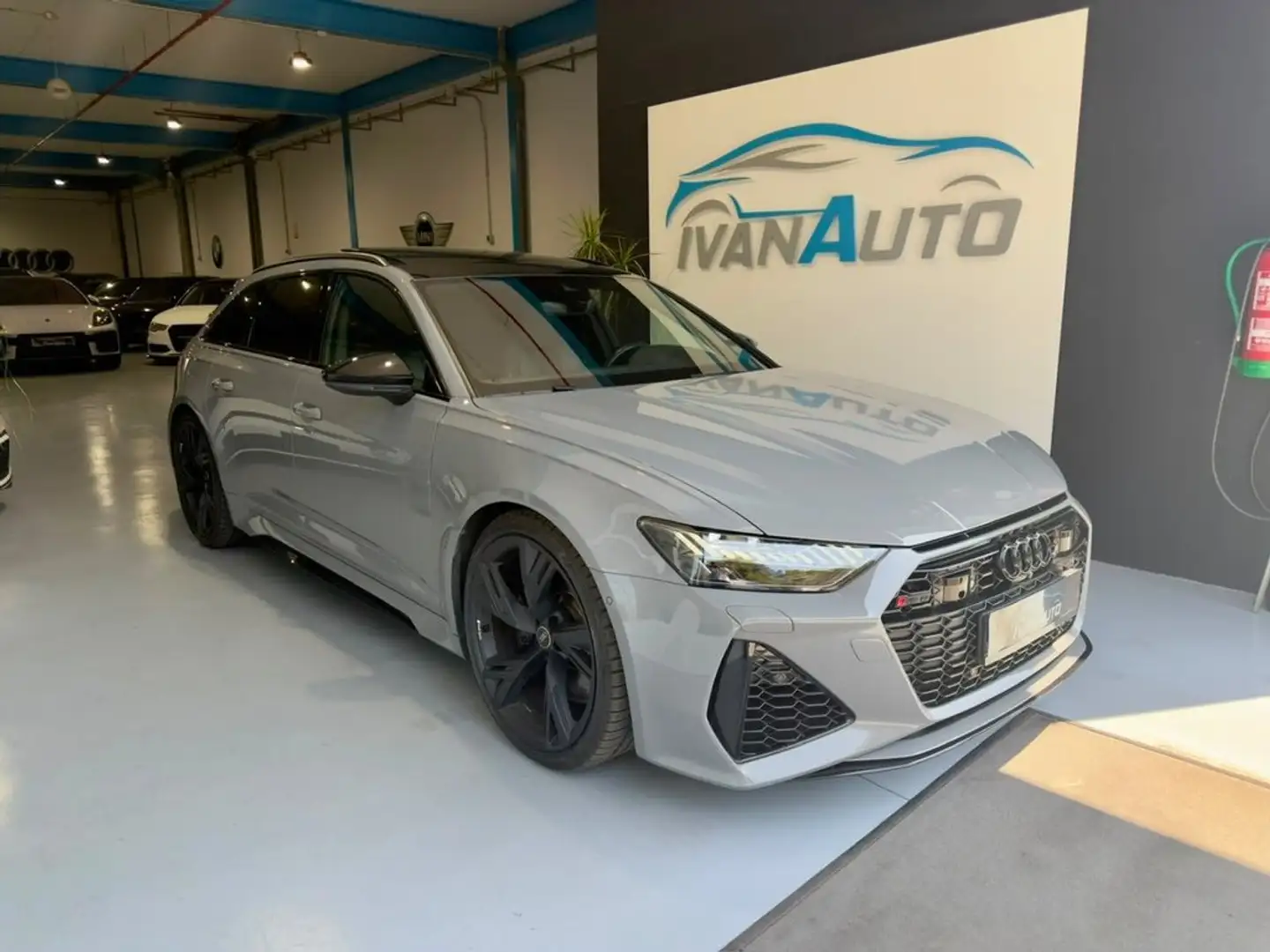 Audi A6 RS 6 Avant TFSI quattro Gris - 1