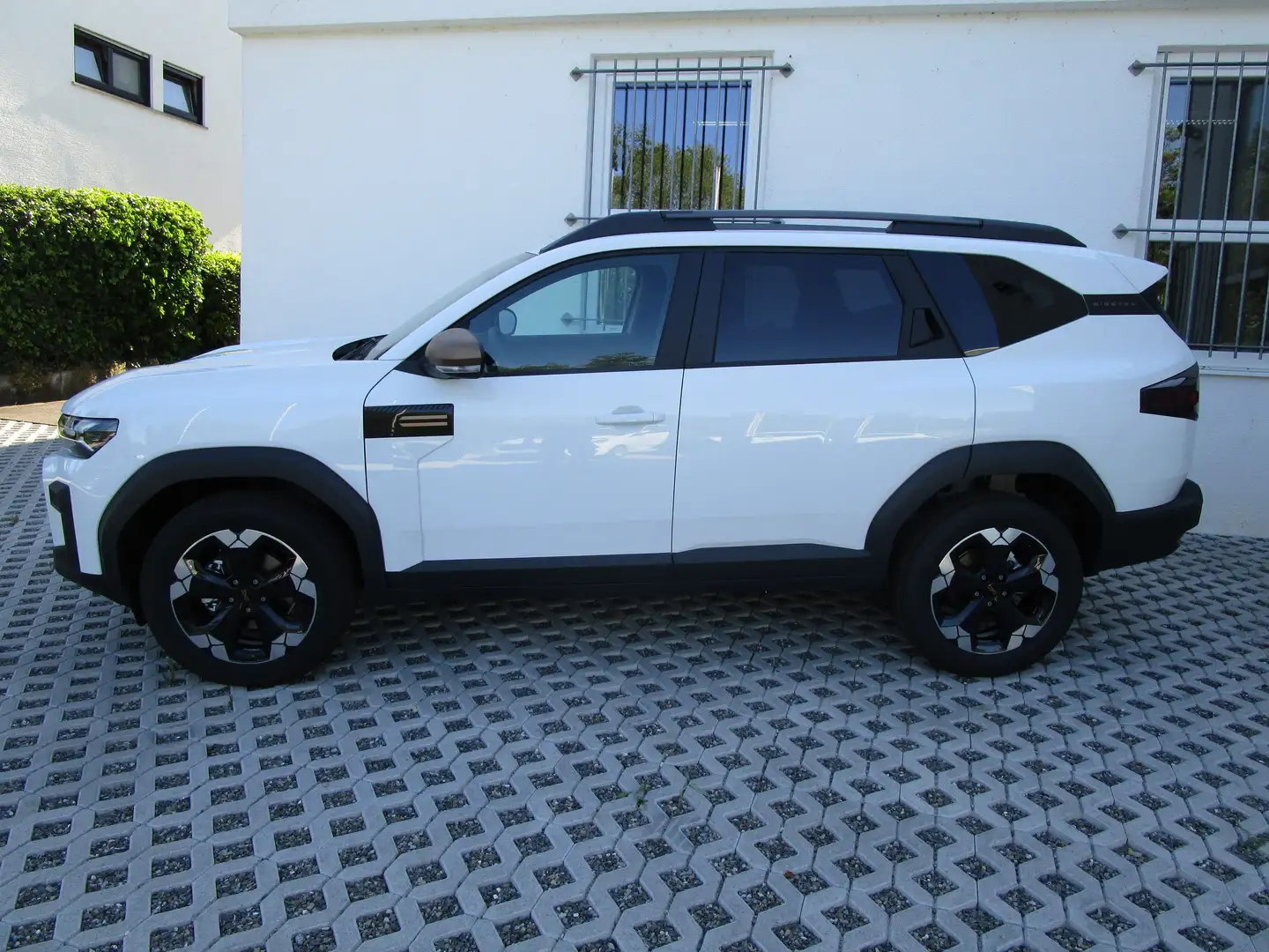 Dacia Bigster TCe 140 Extreme   Kamera/Sitzheizung/Panoramadach Weiß - 2