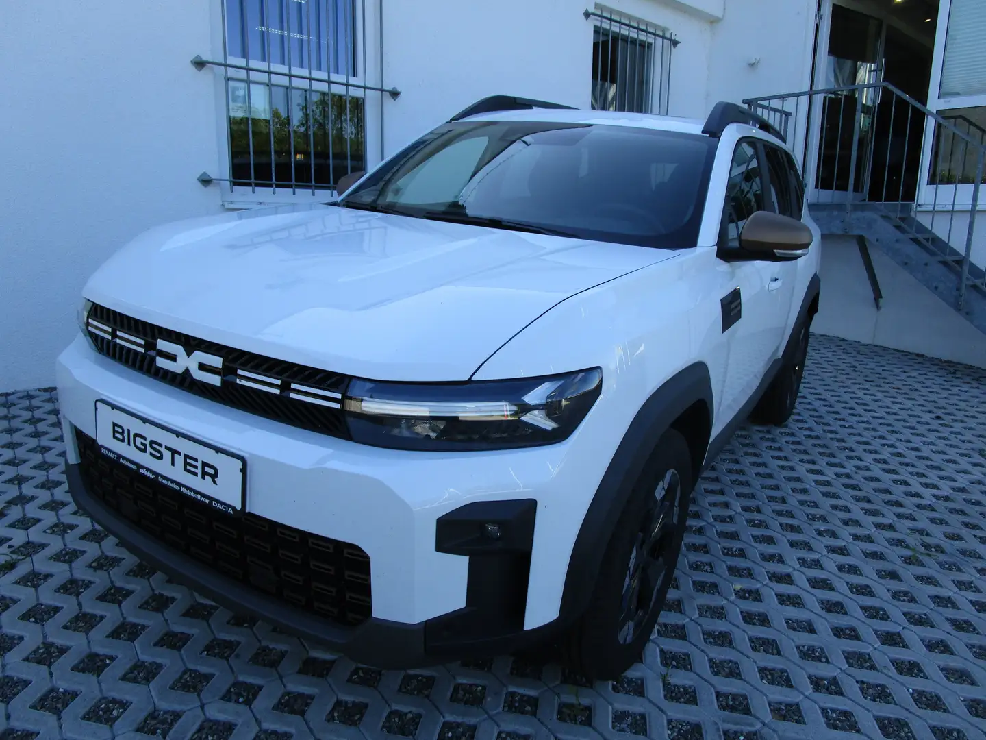 Dacia Bigster TCe 140 Extreme   Kamera/Sitzheizung/Panoramadach Weiß - 1