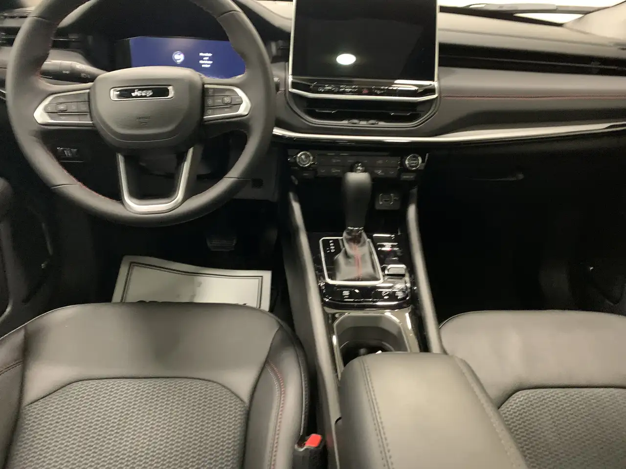 Jeep Compass photo Jeep Compass