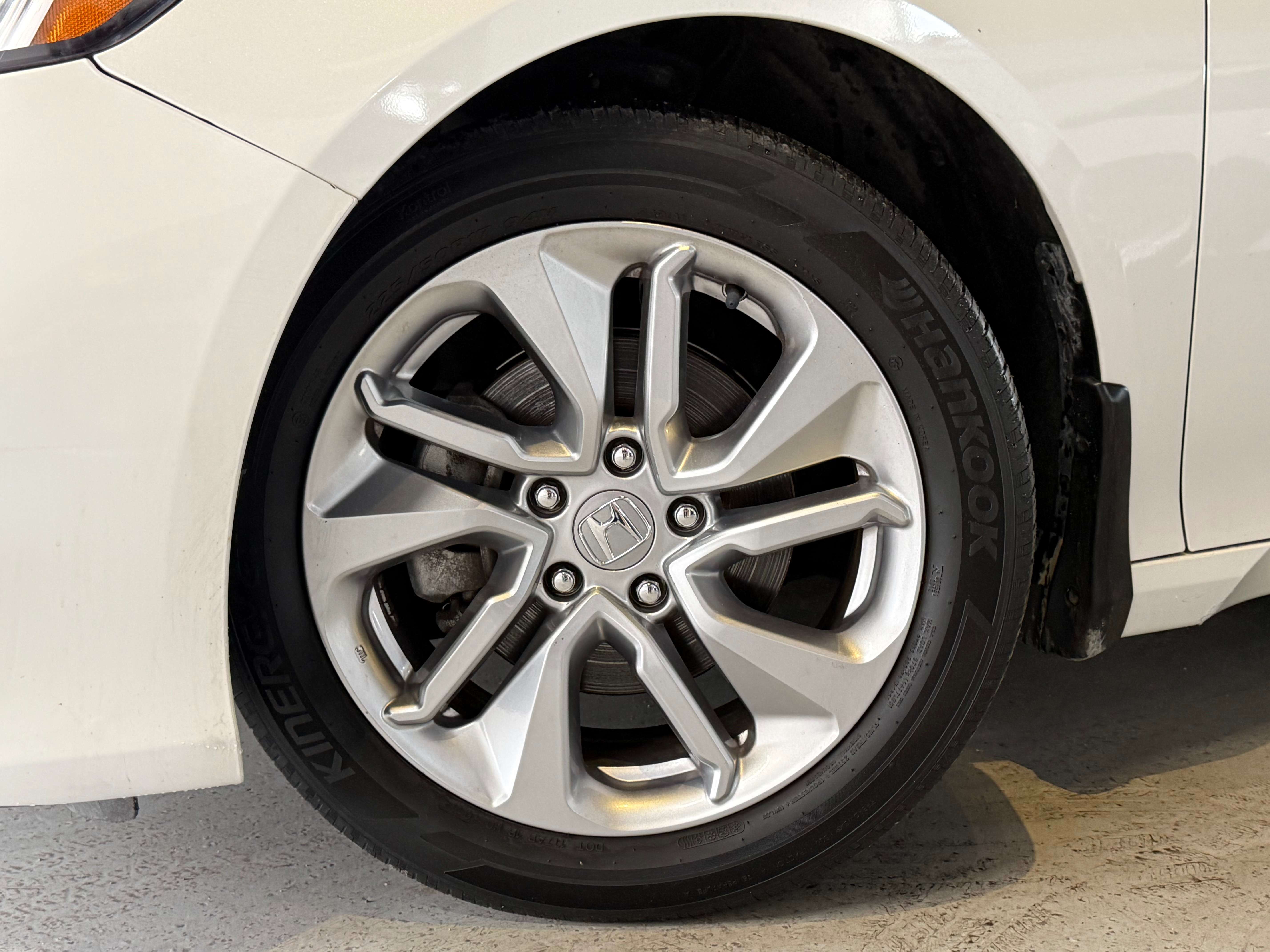 2019 Honda Accord Sedan
