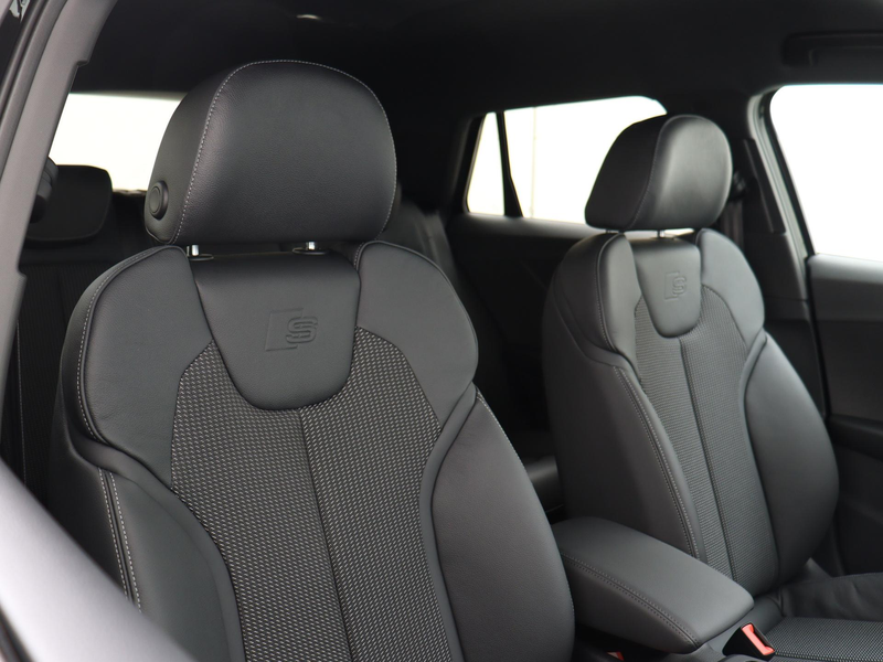 Audi Q2 S edition 35 TFSI 110 kW / 150 PK — photo 10