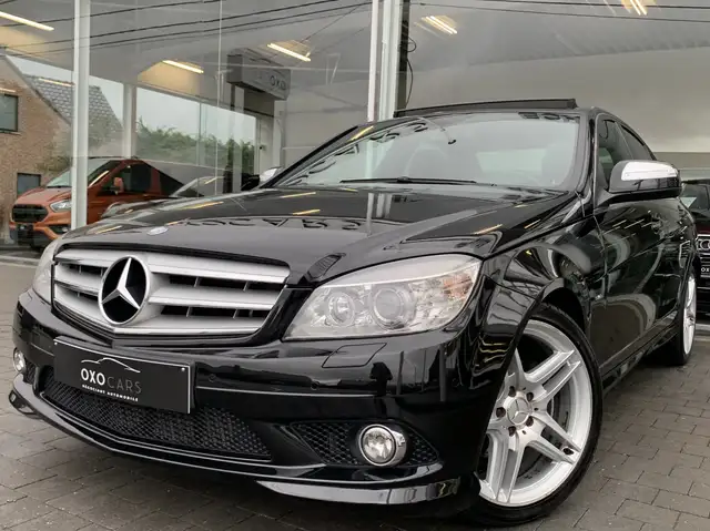 Mercedes-Benz C 220 CDI / Pack AMG / Grand Gps / Xenon / Toit Pano /