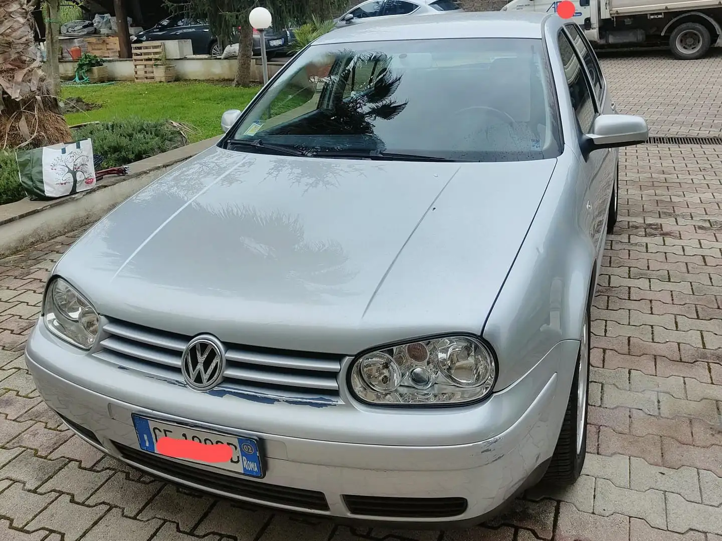 Volkswagen Golf Golf IV 2002 5p 1.6 77kw Grigio - 1