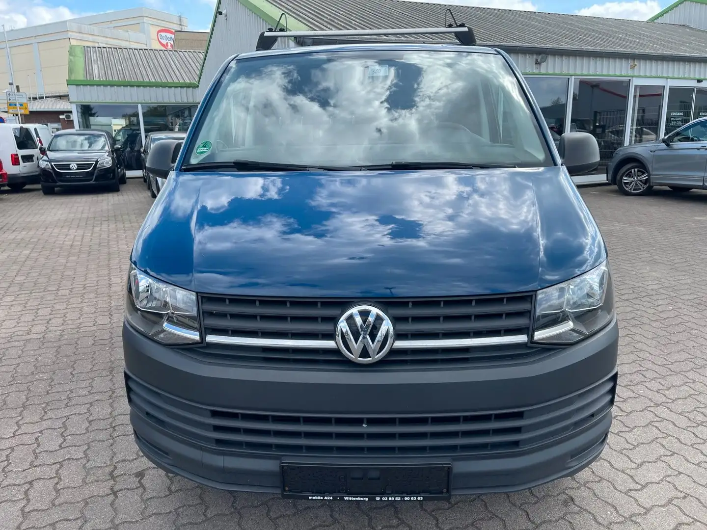 Volkswagen T6 Transporter T6  EcoProfi lang MIXTO 6 SITZER 1.HAND AHK Bleu - 2