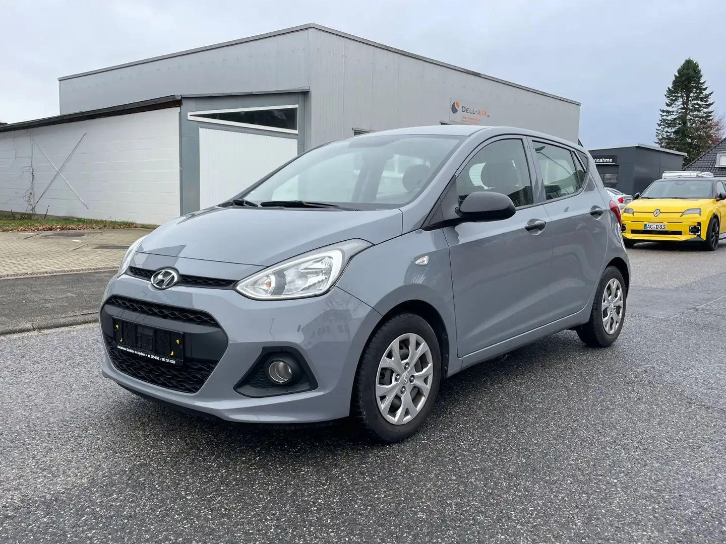 Hyundai i10 Style - 1