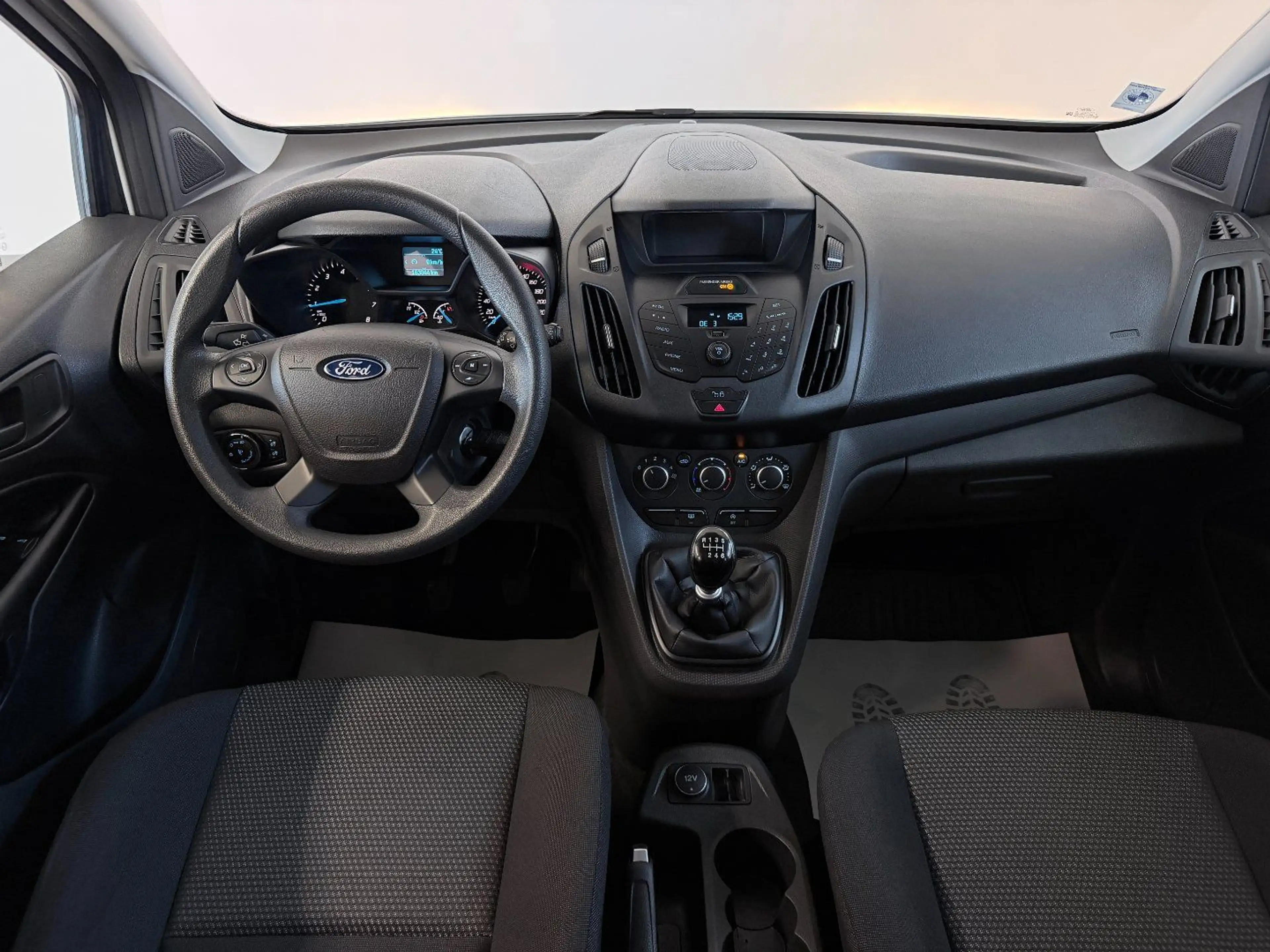 Ford Tourneo Connect 1.0 EcoBoost Ambiente Start/Stop — photo 14