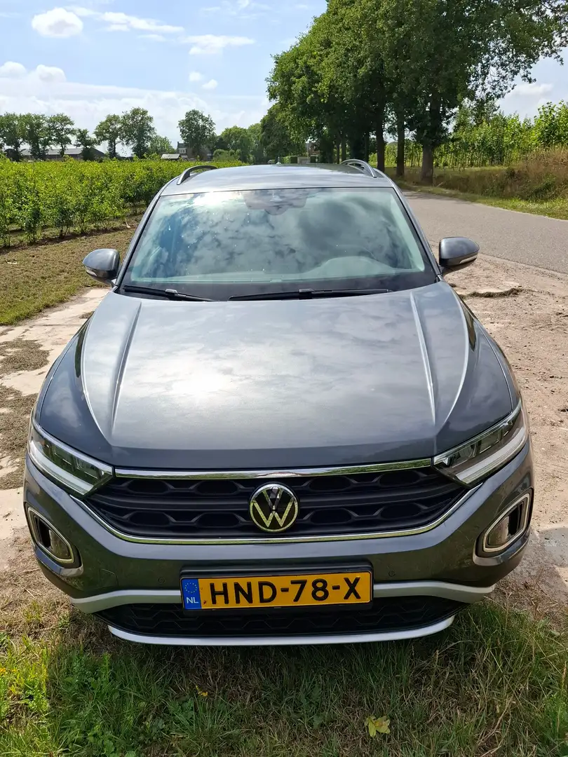 Volkswagen T-Roc T-Roc 1.0 TSI Life Edition Grijs - 1