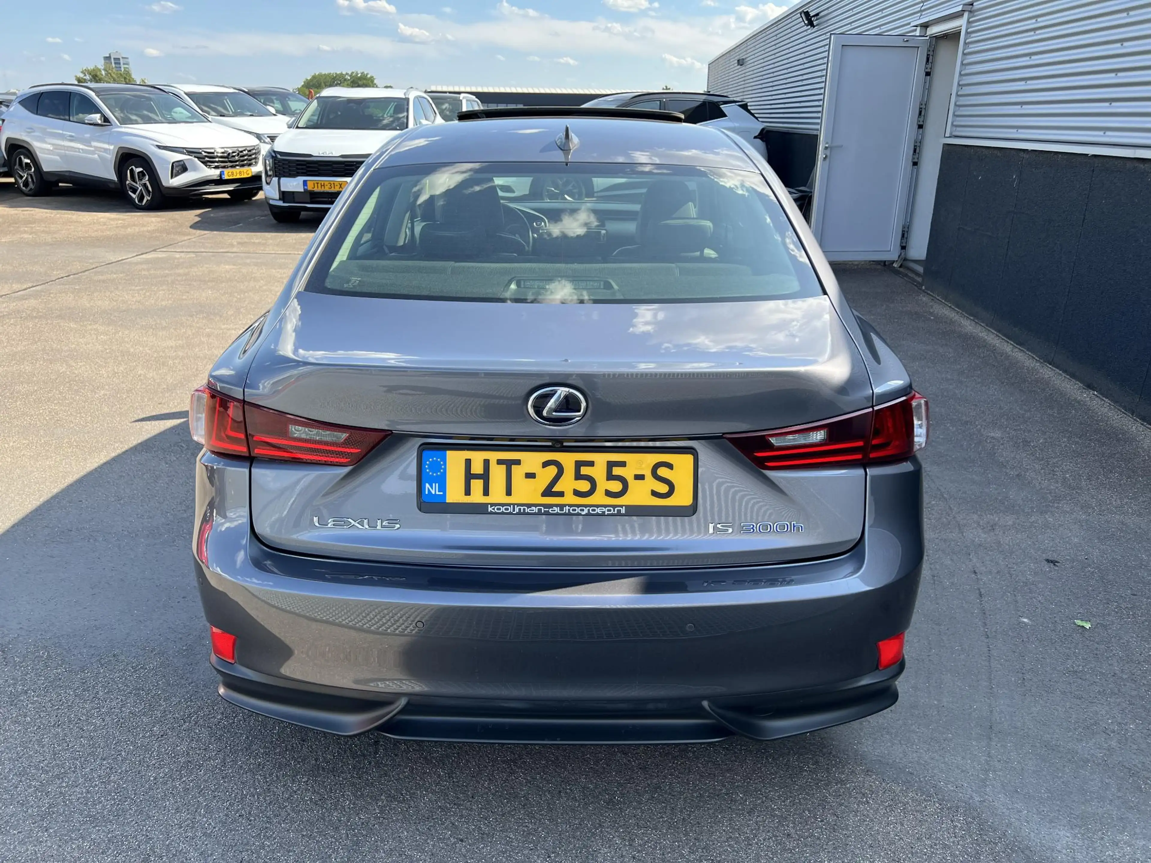 Lexus IS 300 300h Luxury Line schuifdak / leer / full options! — photo 13