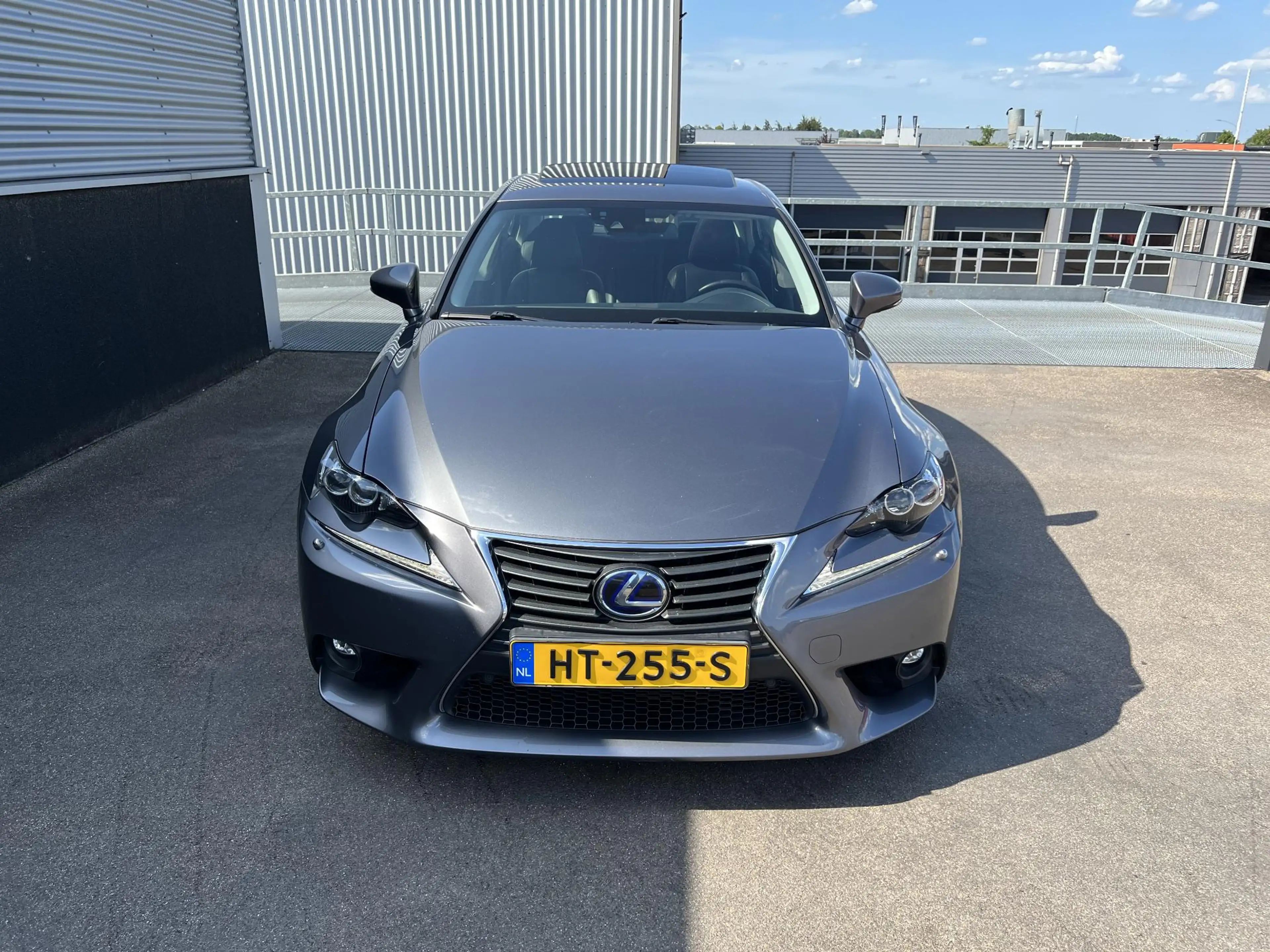 Lexus IS 300 300h Luxury Line schuifdak / leer / full options! — photo 8