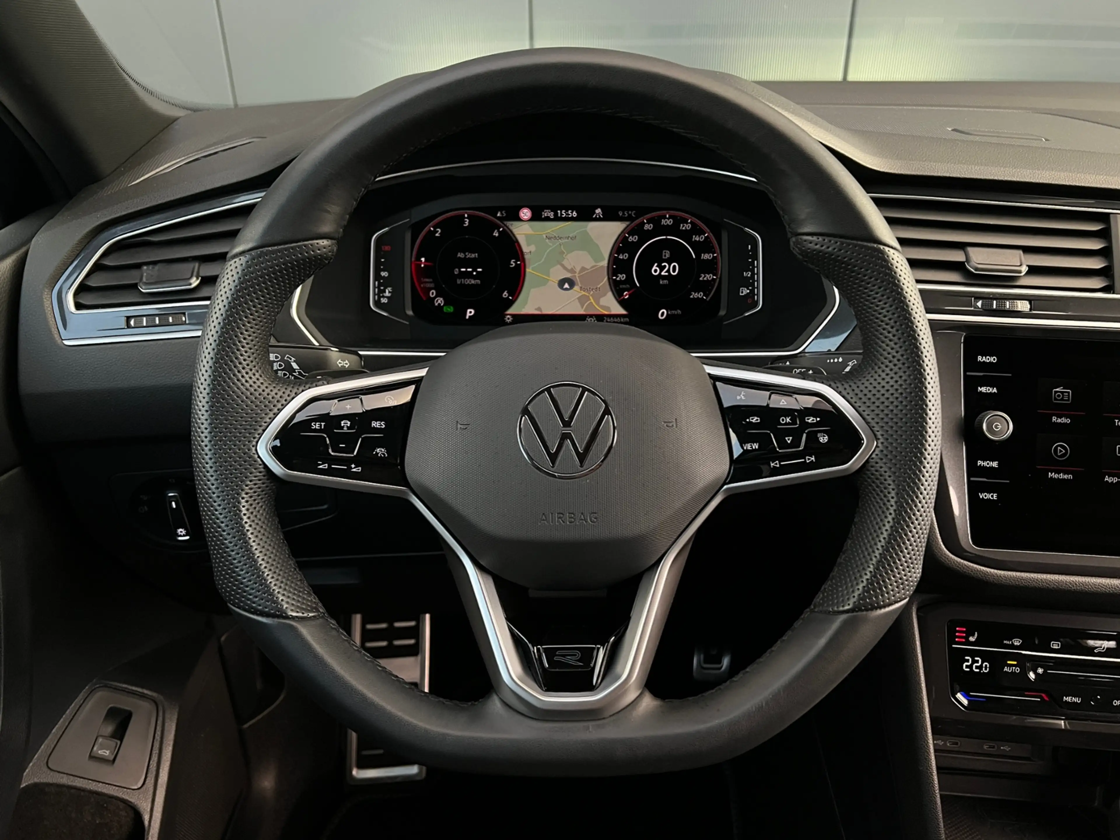 Volkswagen Tiguan Allspace R-Line 2.0 TDI DSG 4MOTION *AHK, IQ.Light, Black — photo 8