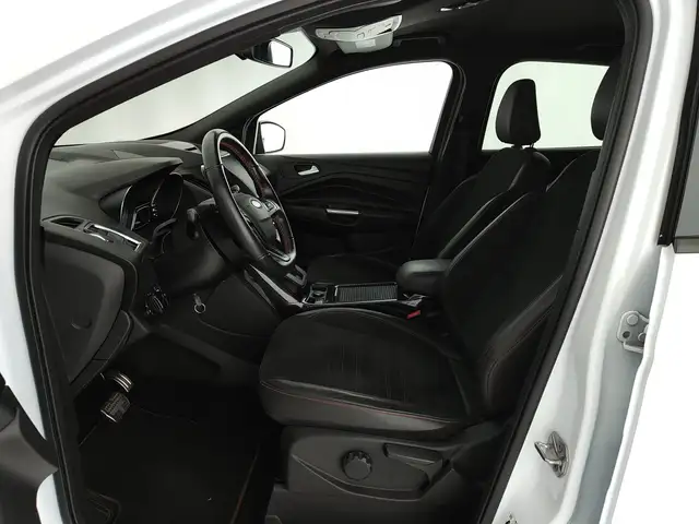 Ford Kuga view 9