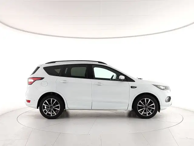 Ford Kuga view 6