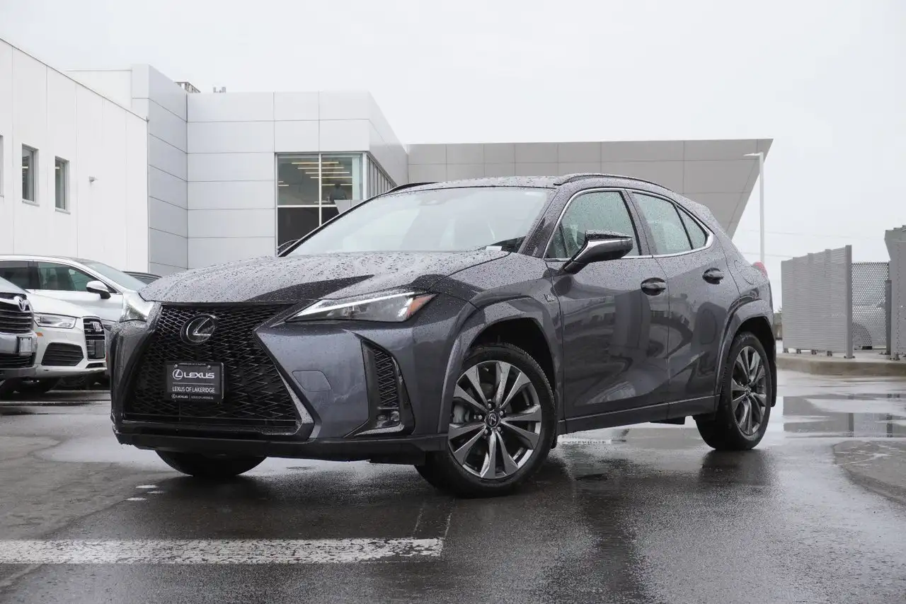 Lexus UX photo Lexus UX