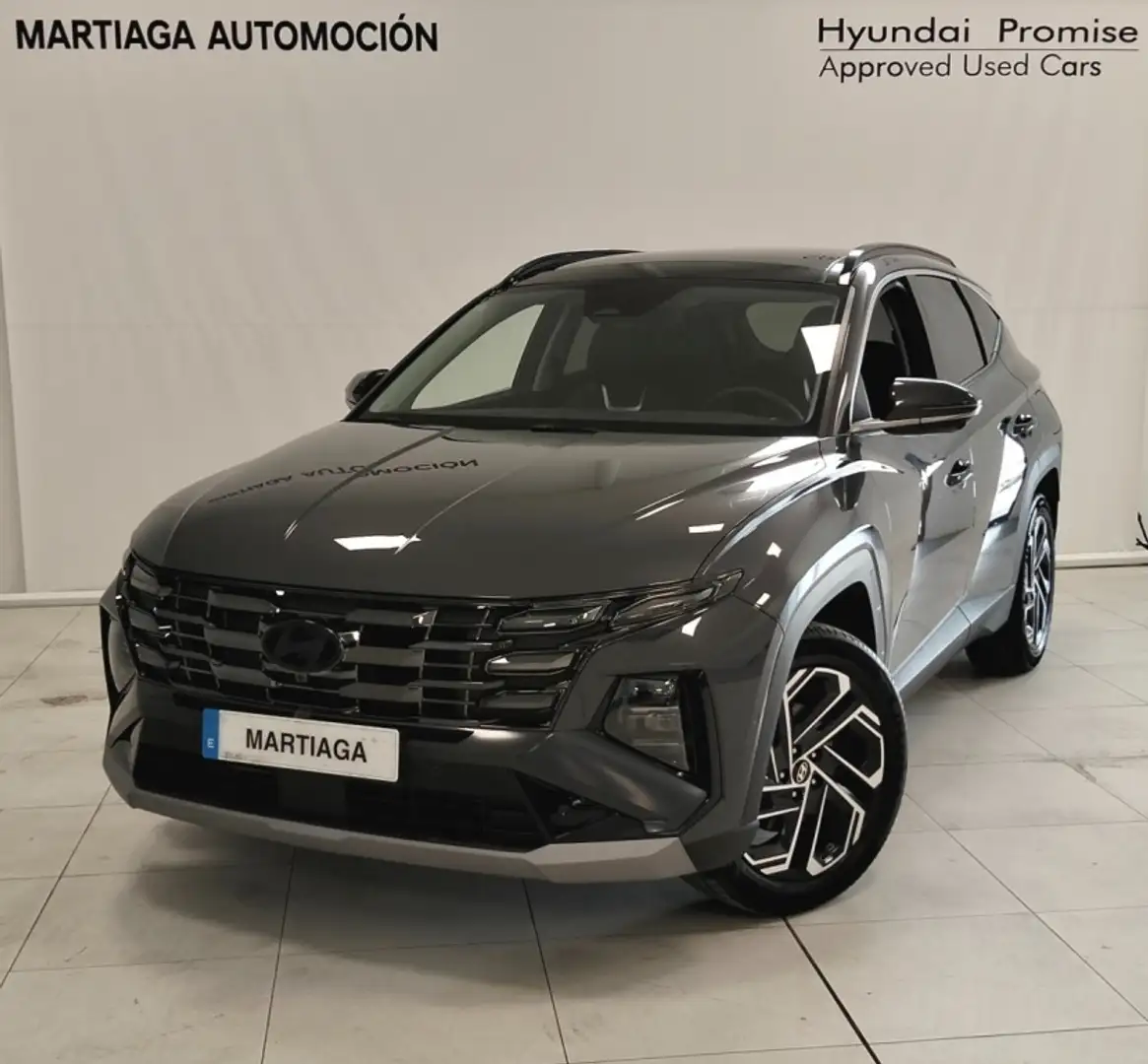 Hyundai TUCSON 1.6 T PHEV 4x2 Style Gris - 1