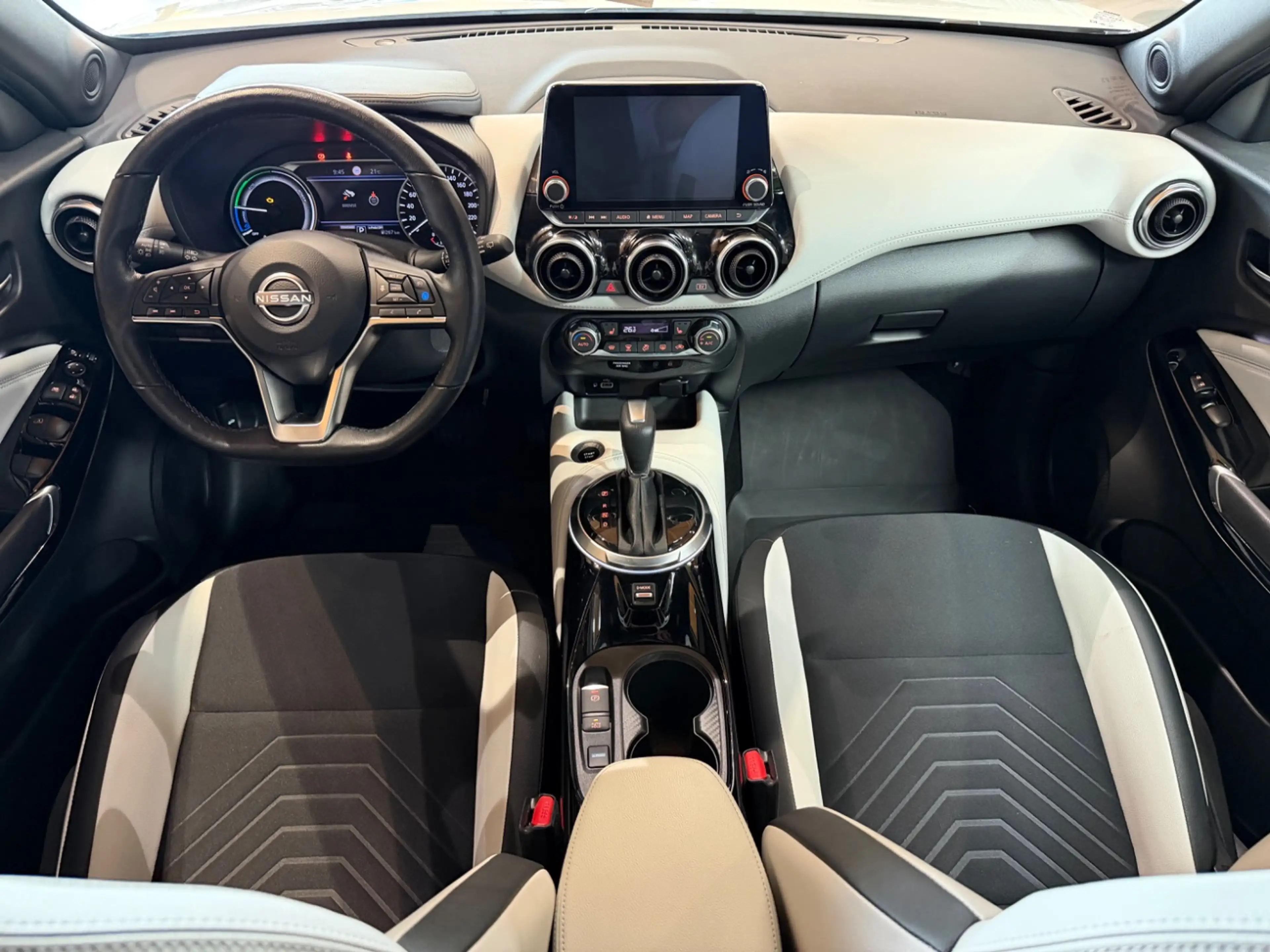Nissan Juke 1.6 N-Design Alcantara+LED+SHZ+Winterp.+LM — photo 20