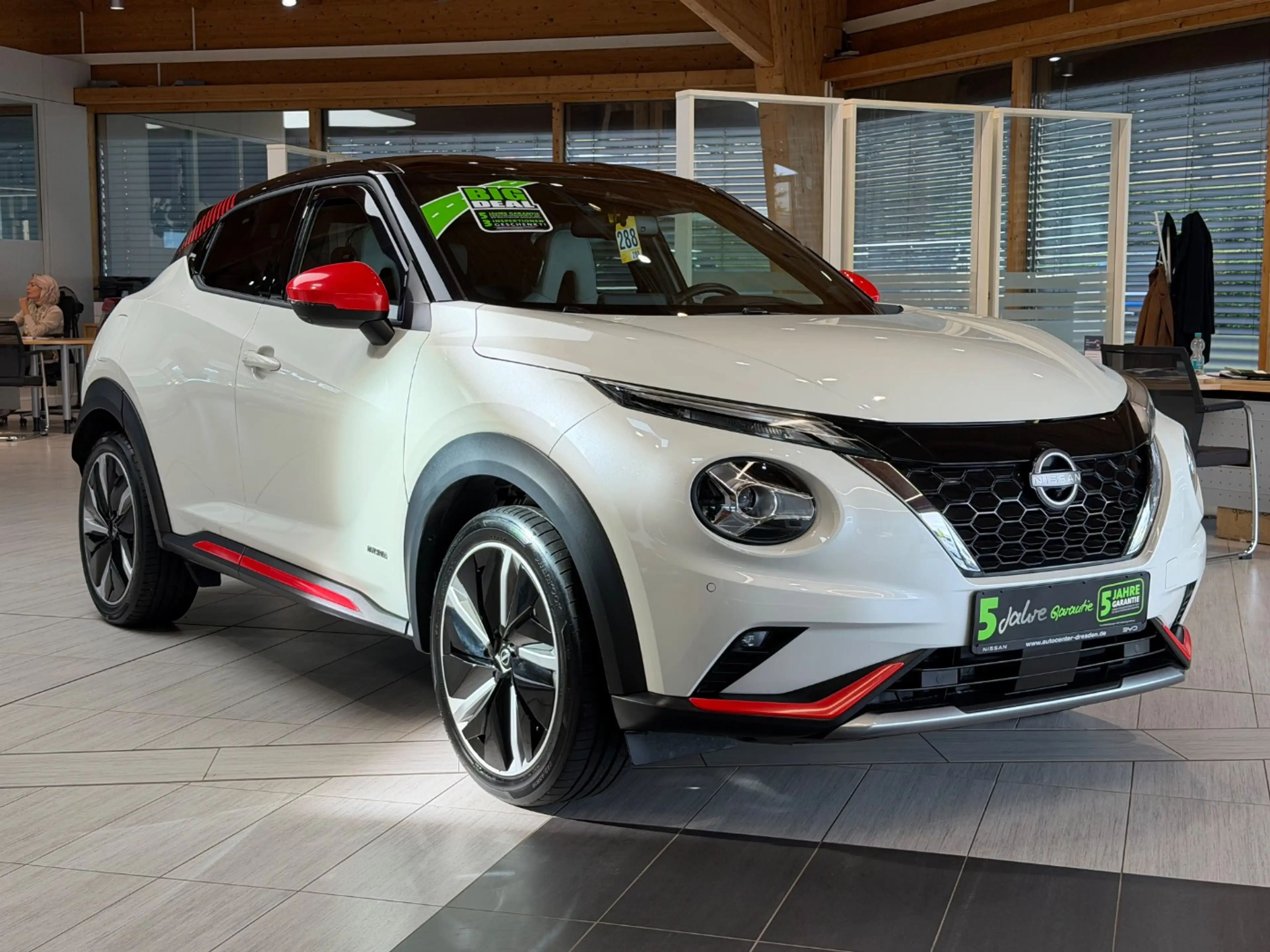Nissan Juke 1.6 N-Design Alcantara+LED+SHZ+Winterp.+LM — photo 7