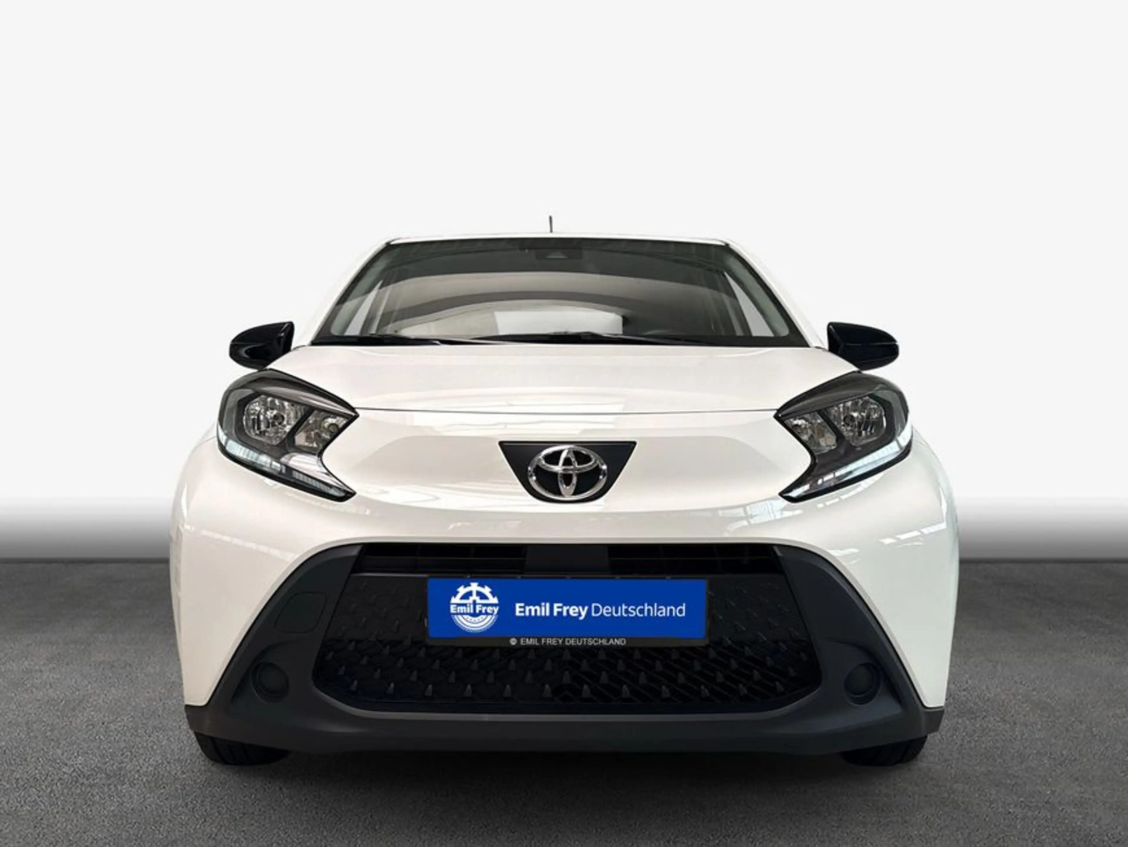 Toyota Aygo X X Play — photo 3