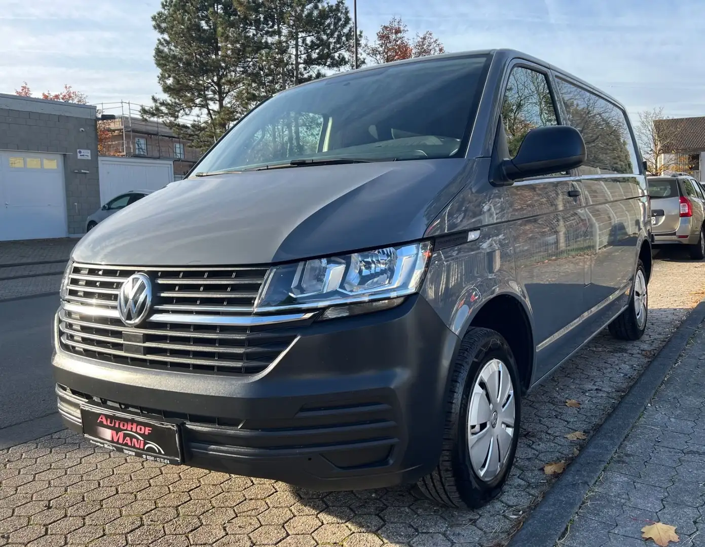 Volkswagen T6 Transporter T6.1 Transporter/TÜV Neu/Klima/PDC Grau - 1