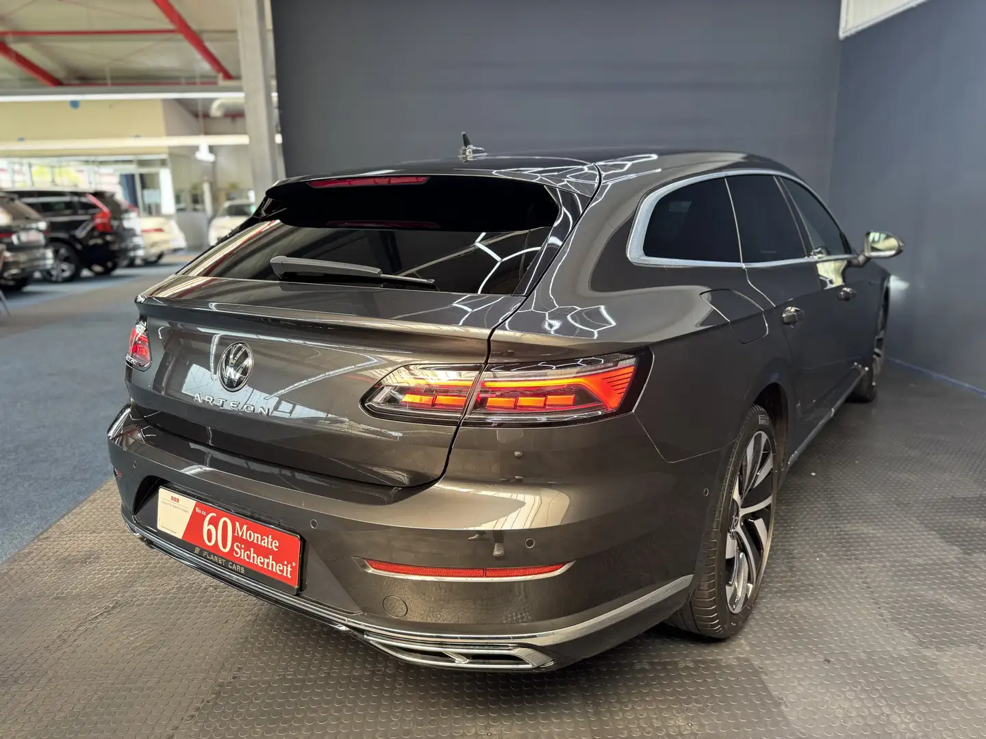 Volkswagen Arteon Shooting Brake R-Line*3JGarantie*AHK*LED* - 2