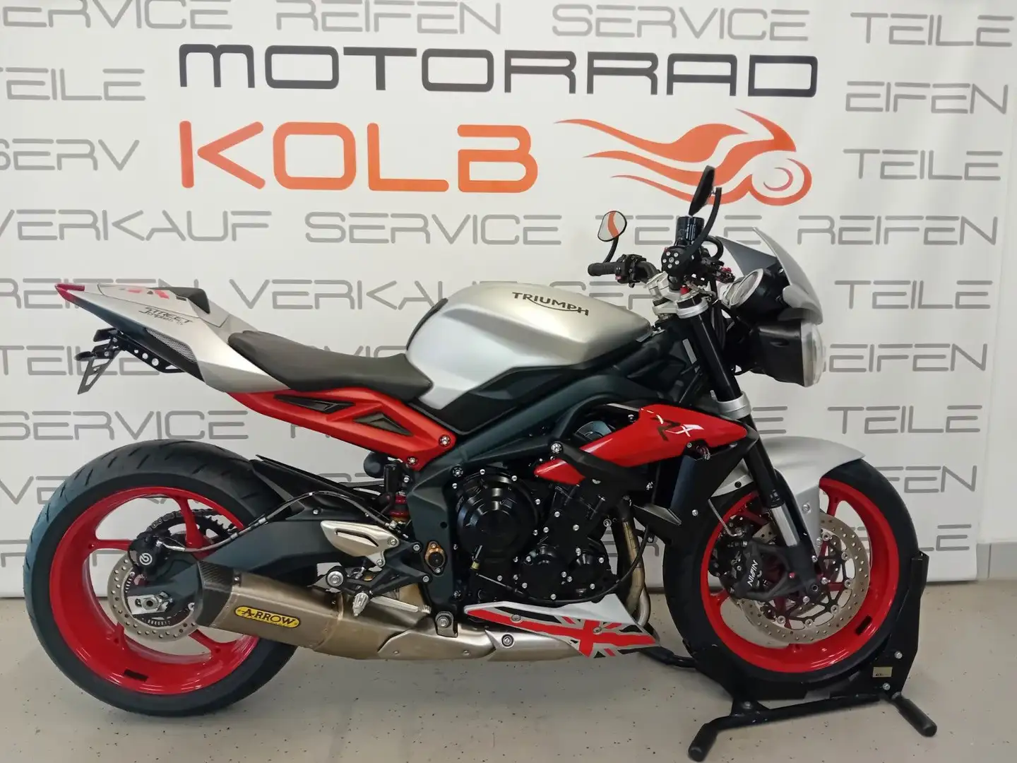 Triumph Street Triple 675 RX Silber - 1